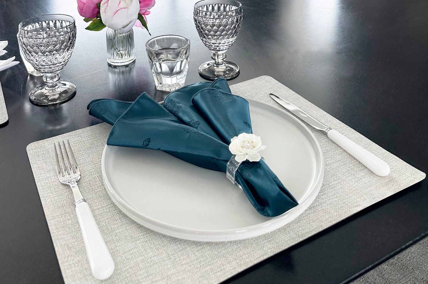 Floral Satin Green Napkin