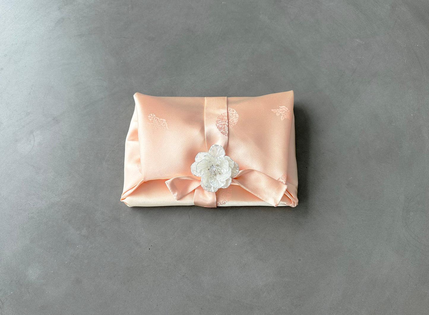 Cranes Peach Set