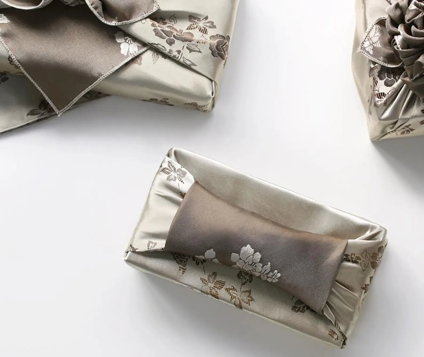 Floral Beige & Khaki Reversible