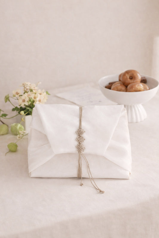 Silk & Sheer Fabric Wrapping