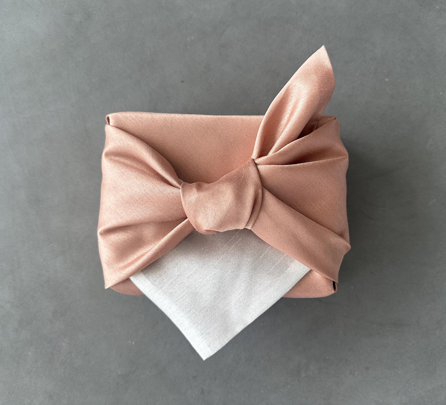Reversible Beige & Ivory