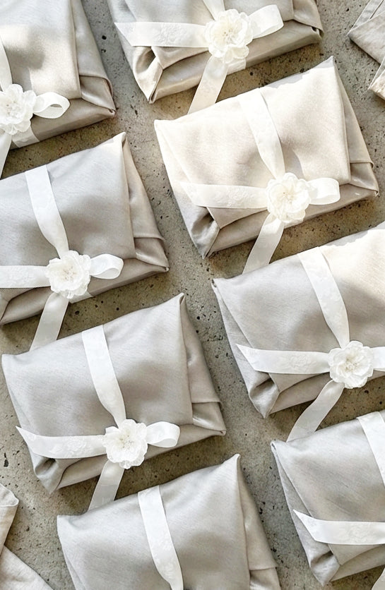 Wedding Gift Wrapping
