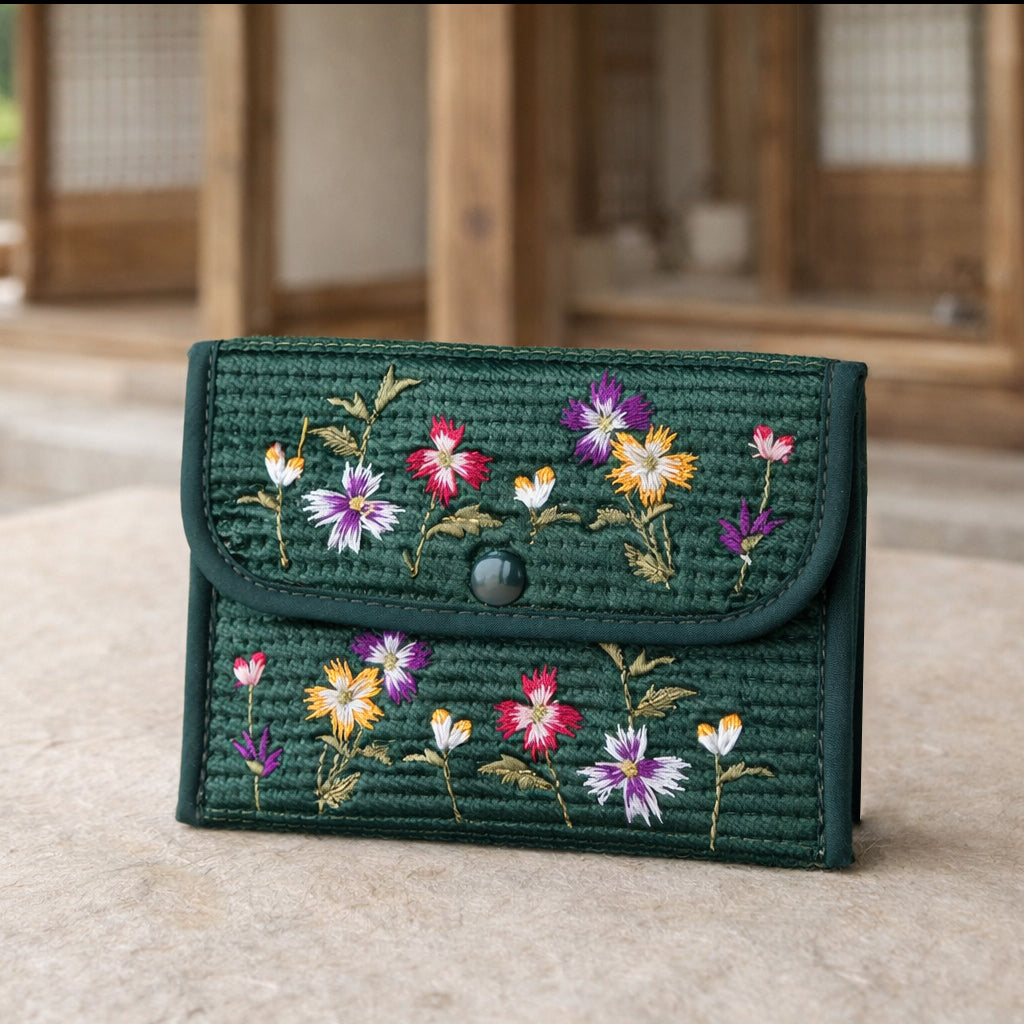 Embroidered Nubi Coin Purse