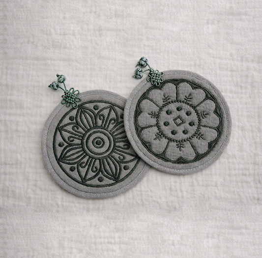 Korean Roof Tile Motif Coaster Set